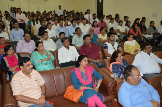 students and guests at JIMS Rohini