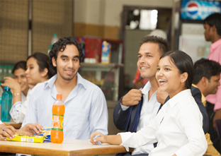 Management institutes in delhi