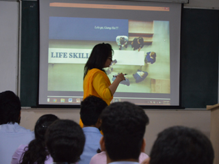 JIMS Rohini organised Guest lecture on How positivity effects communication