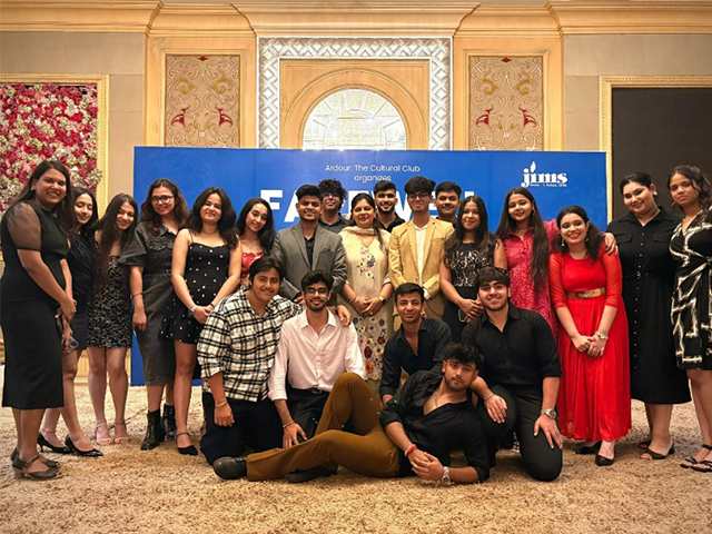 farewell dance performance