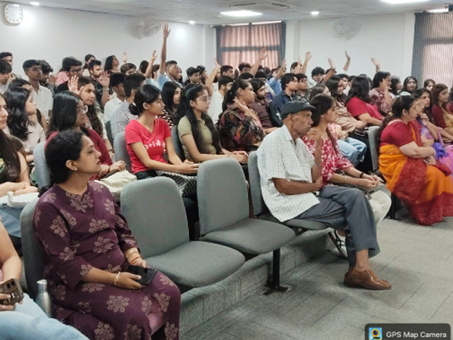 economics academic introduction session
