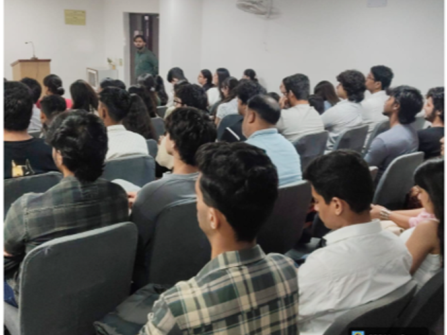 economics students welcome session