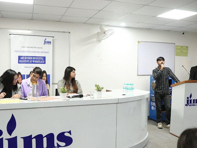 panel discussion with HR leaders