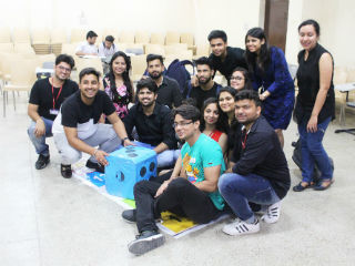 JIMS The Retail Club of JIMS Creador organized an activity Cobra De Escada - Rolling for Brands 