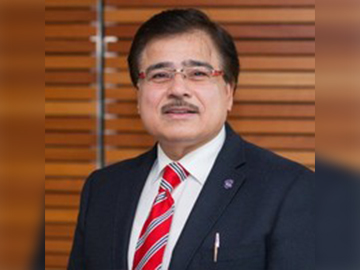 Dr Nitin Saith